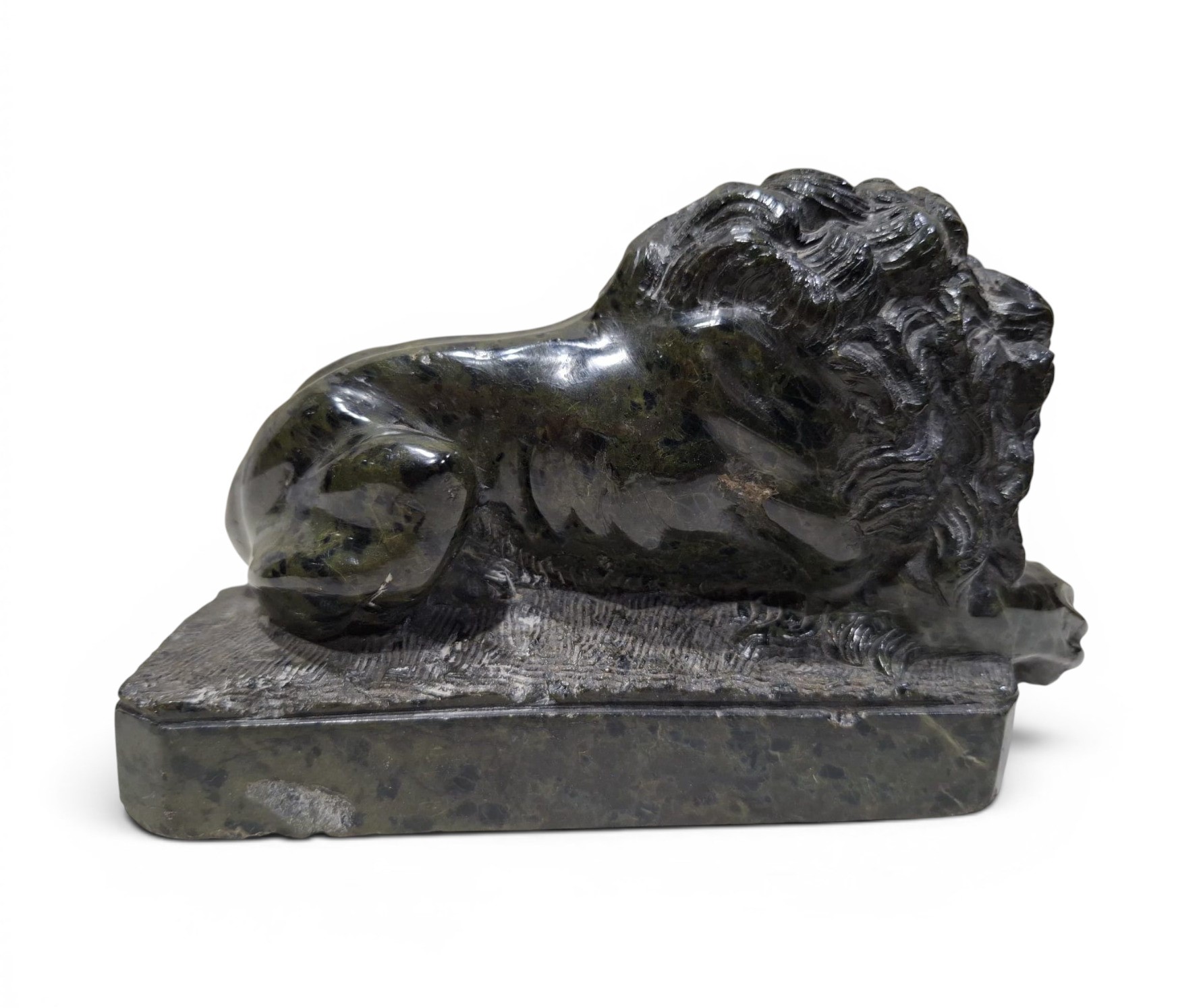 Leone, scultura in marmo, XIX secolo