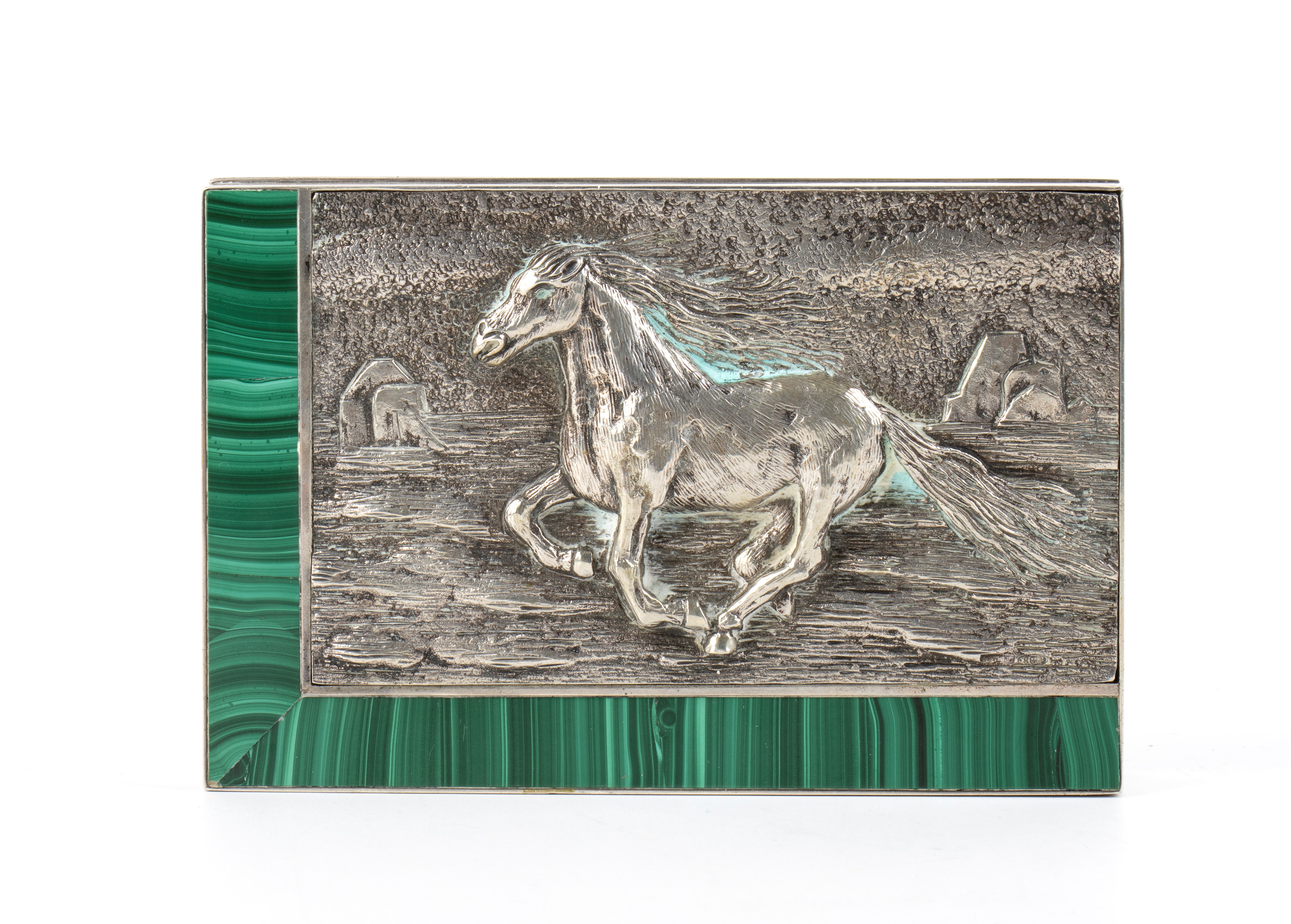 Cofanetto italiano, argento 800 e malachite con doratura in vermeil