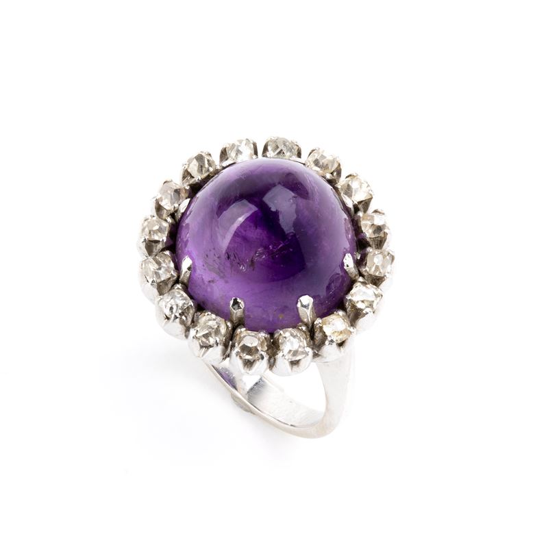 Anello in oro bianco 18k con ametista e diamanti