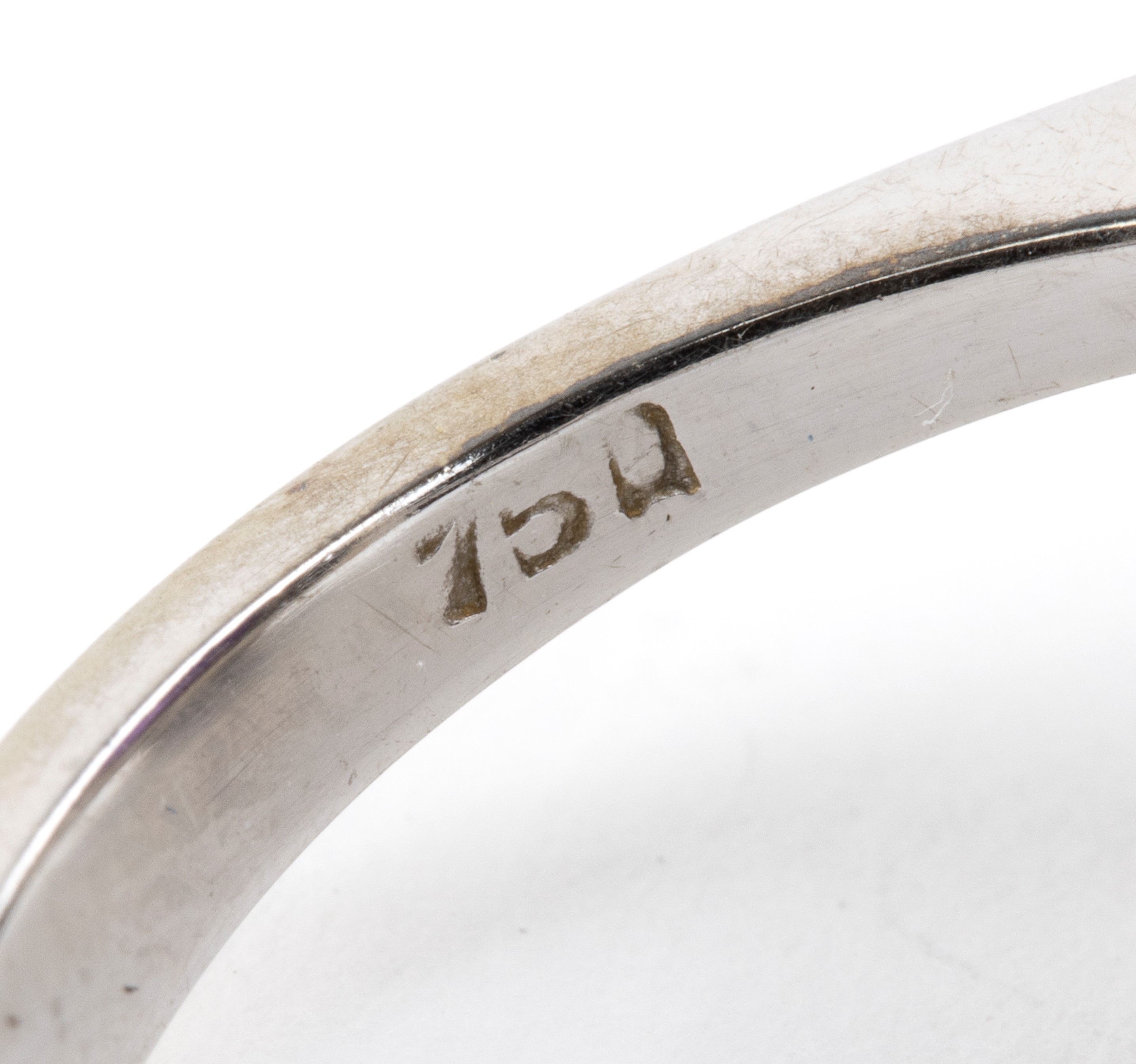 Anello in oro bianco 18k con ametista e diamanti