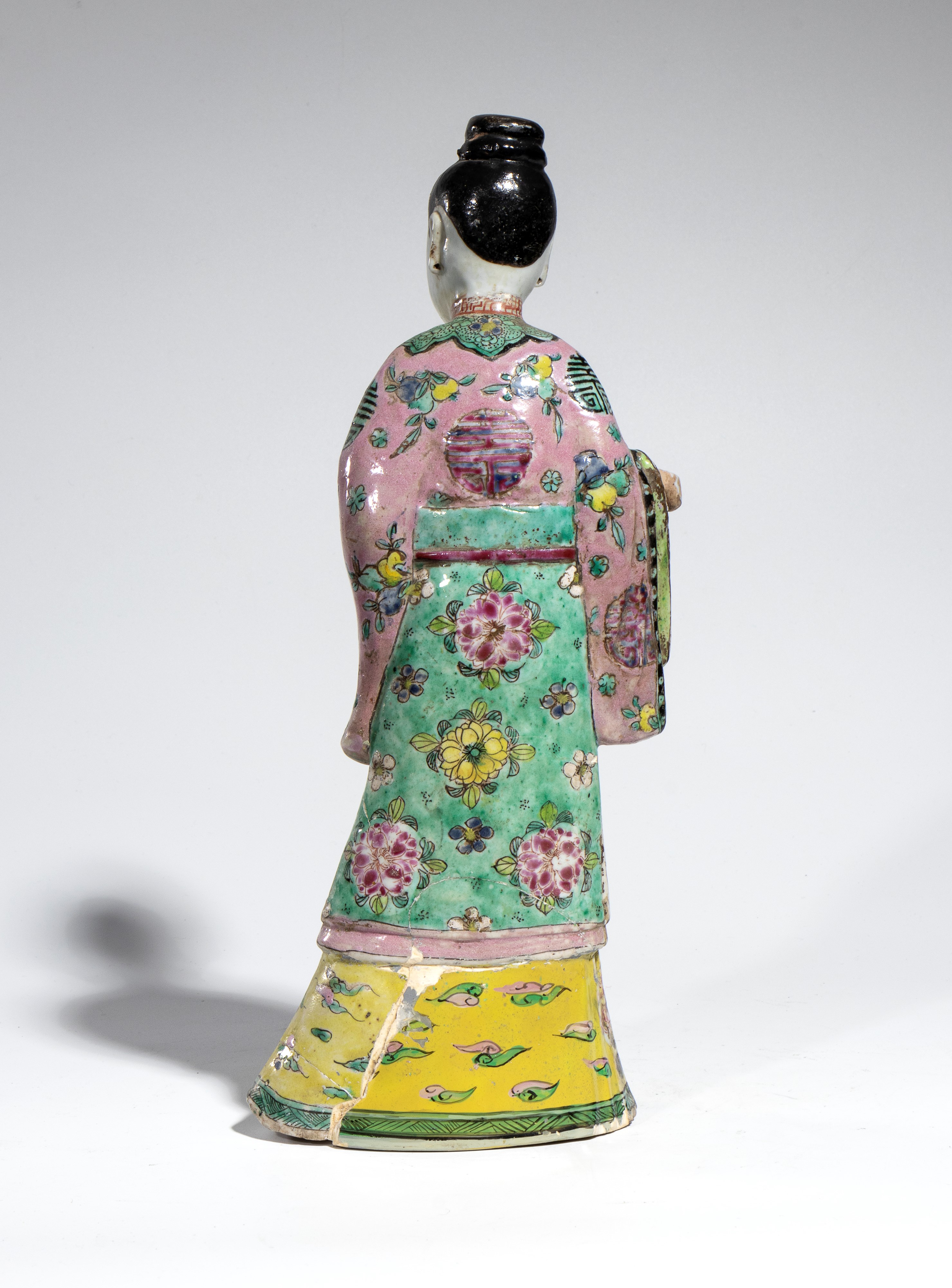 Figura in porcellana famille verte, Cina, dinastia Qing, XVIII secolo