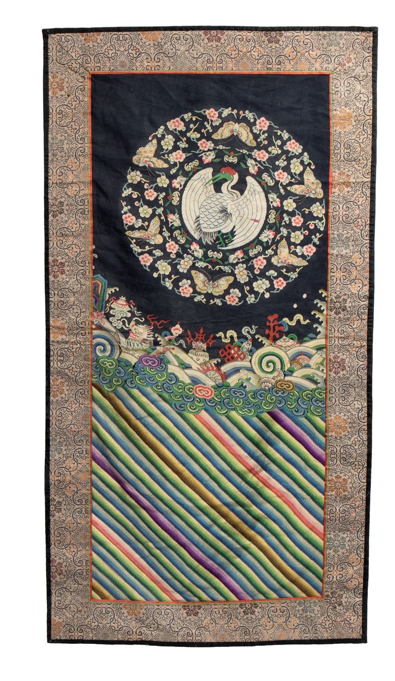 Cina, Dinastia Qing (prima metà del XIX secolo), Frammento di veste con distintivo di rango ricam...
