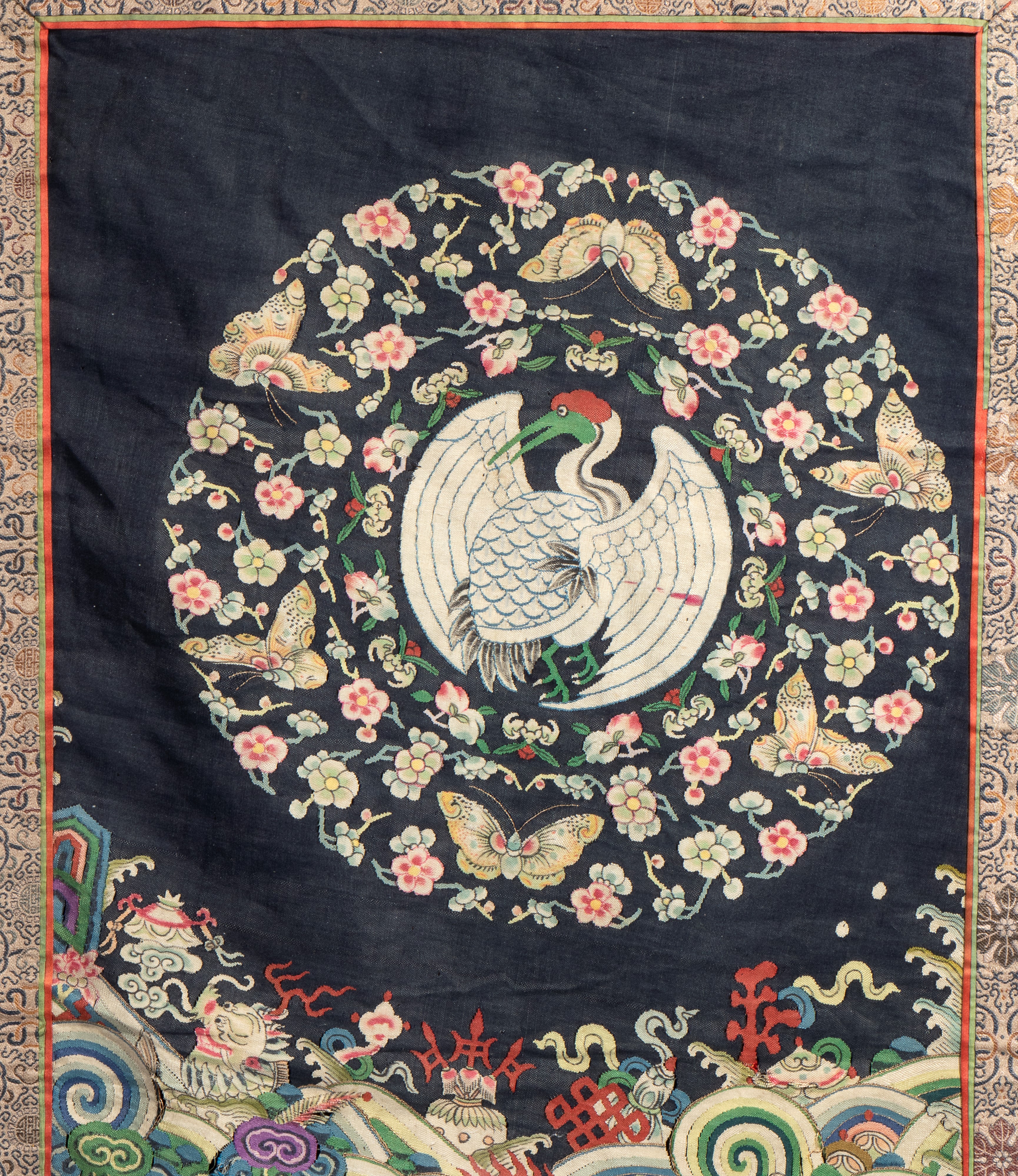 Cina, Dinastia Qing (prima metà del XIX secolo), Frammento di veste con distintivo di rango ricam...