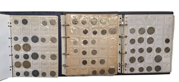 ESTERE. 3 album contenenti 372 monete XX secolo. ITALIA-TURCHIA-FRANCIA. Nominali, metalli, date e conservazioni varie. Argento escluso.