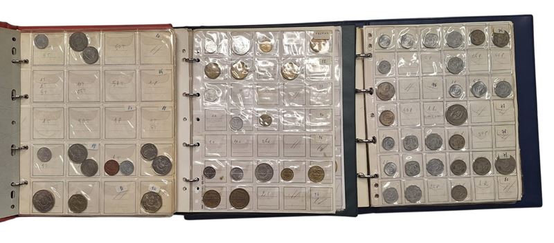 Estere. 3 Album Contenenti 385 Monete XX Secolo. Botswana-ciad-moldavia-ucraina-transistria-oman-...