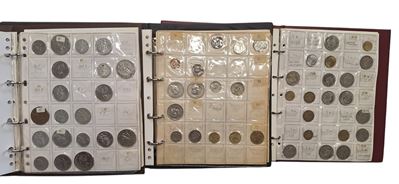 Estere. 3 Album Contenenti 495 Monete XX Secolo. Papua Nuova Guinea-vanuatu-polinesia Francese-za...