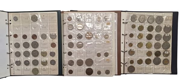 ESTERE. 3 album contenenti 363 monete XX secolo. ISLANDA-NORVEGIA-PORTOGALLO. Nominali, metalli, date e conservazioni varie. Argento escluso.