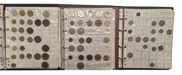 ESTERE. 3 album contenenti 530 monete XX secolo. CILE-JUGOSLAVIA-SERBIA-INDIA (1939-1975). Nominali, metalli, date e conservazioni varie. Argento escluso.