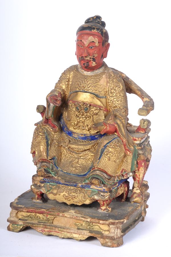 Guan Yu , scultura lignea di figura maschile con abiti imperiali