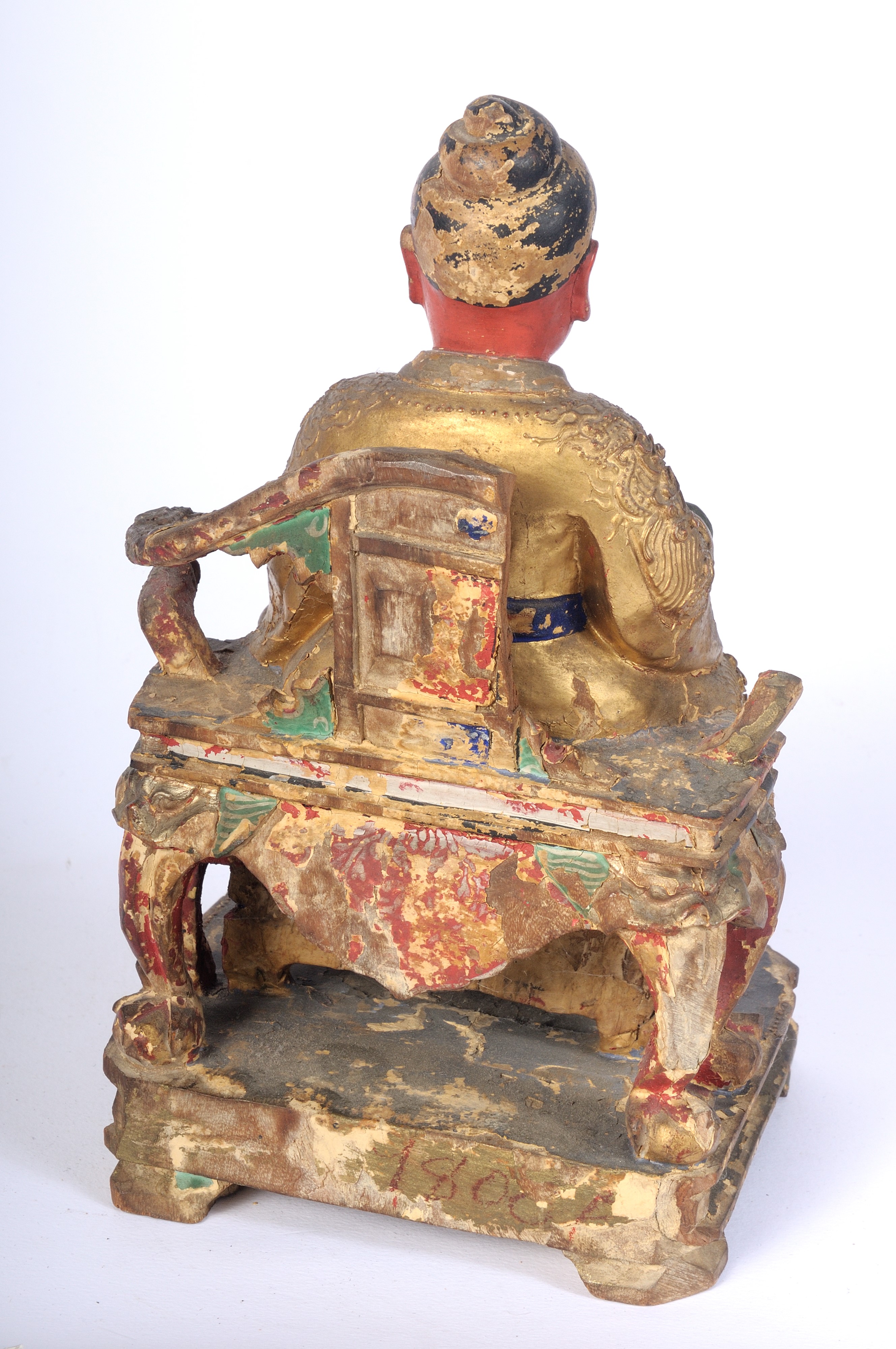Guan Yu , Scultura Lignea di Figura Maschile con Abiti Imperiali