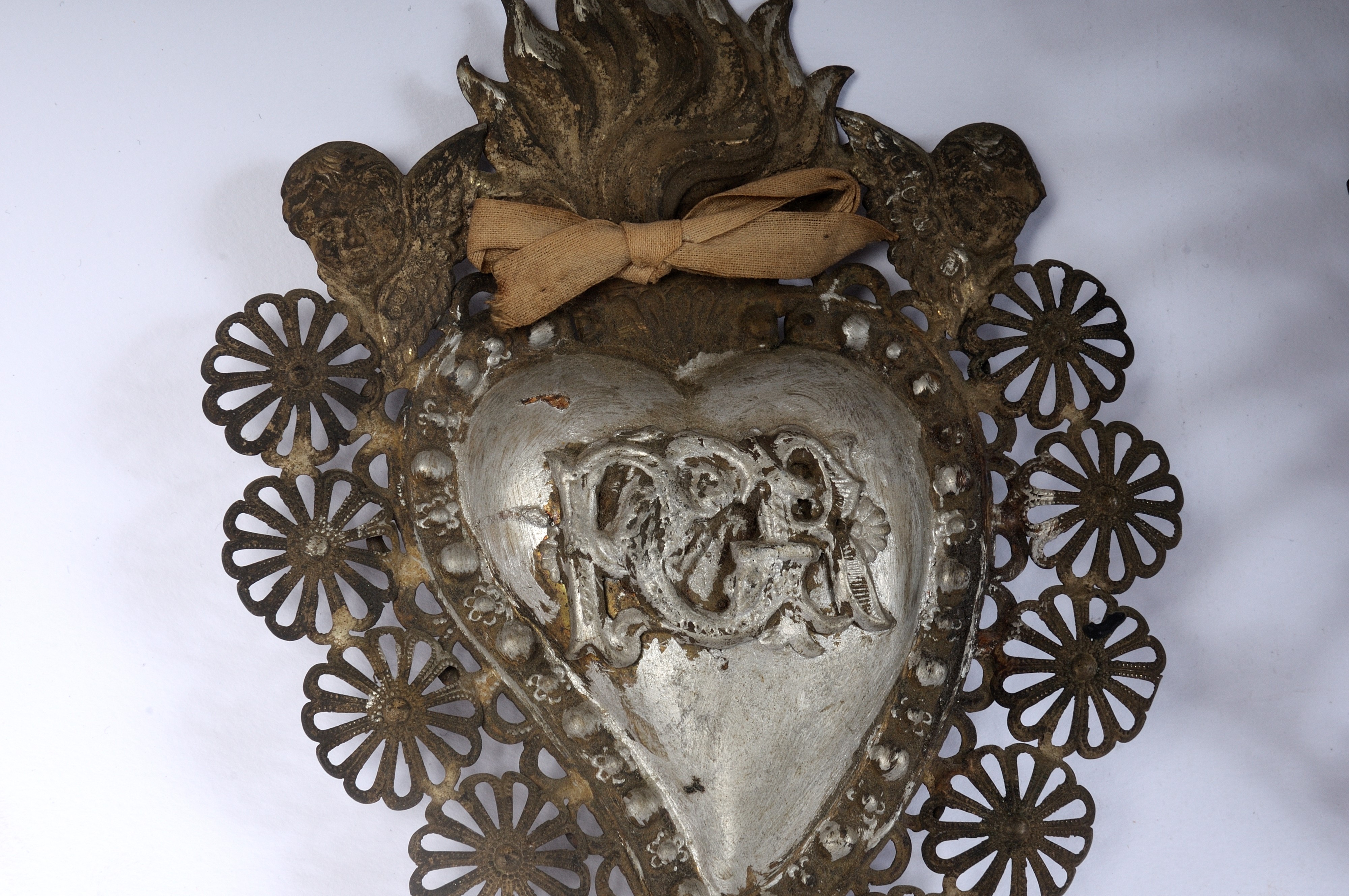 Lotto di Due Ex Voto Mariani