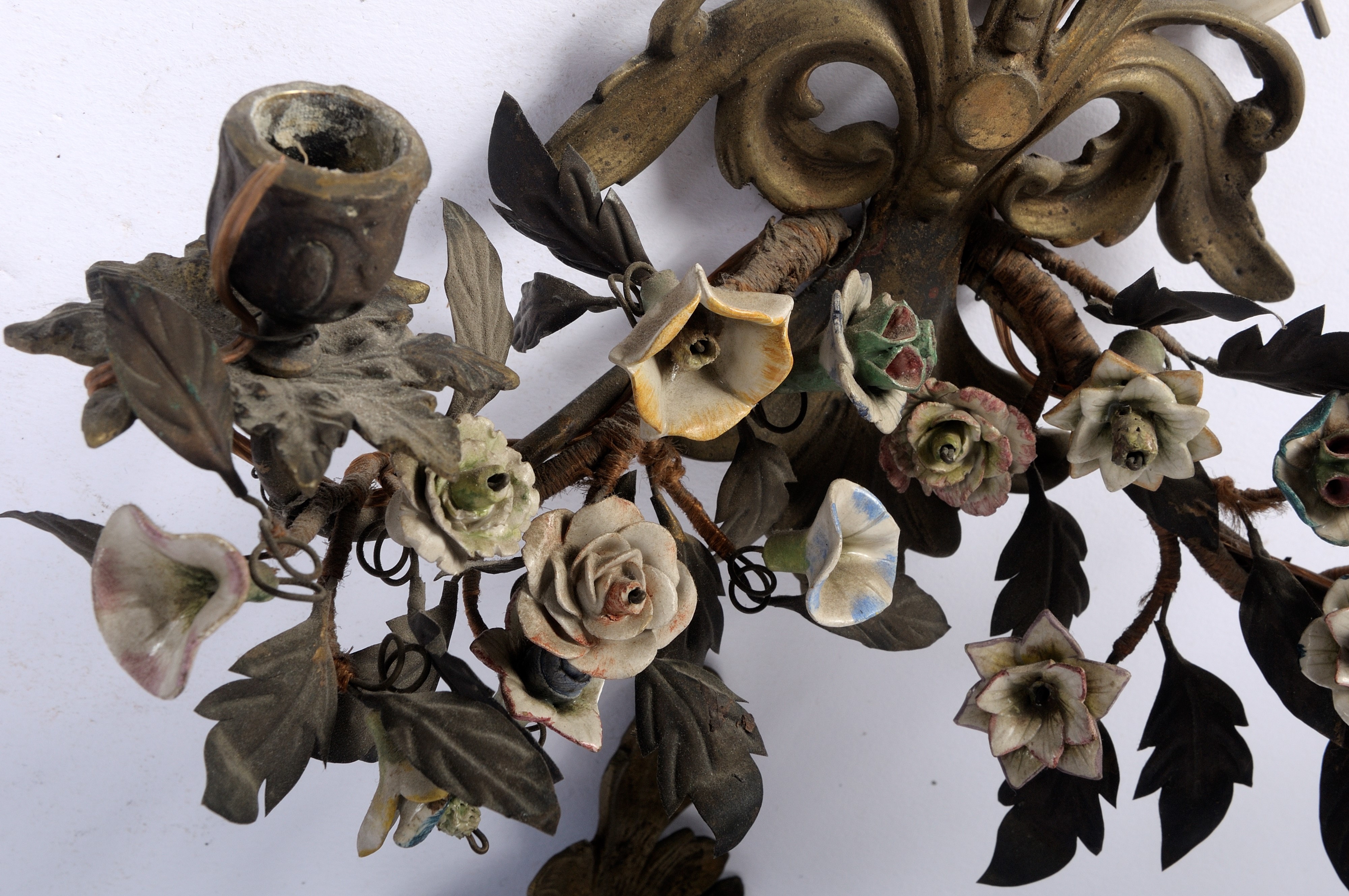 Coppia Appliques da Muro in Bronzo e Ceramica