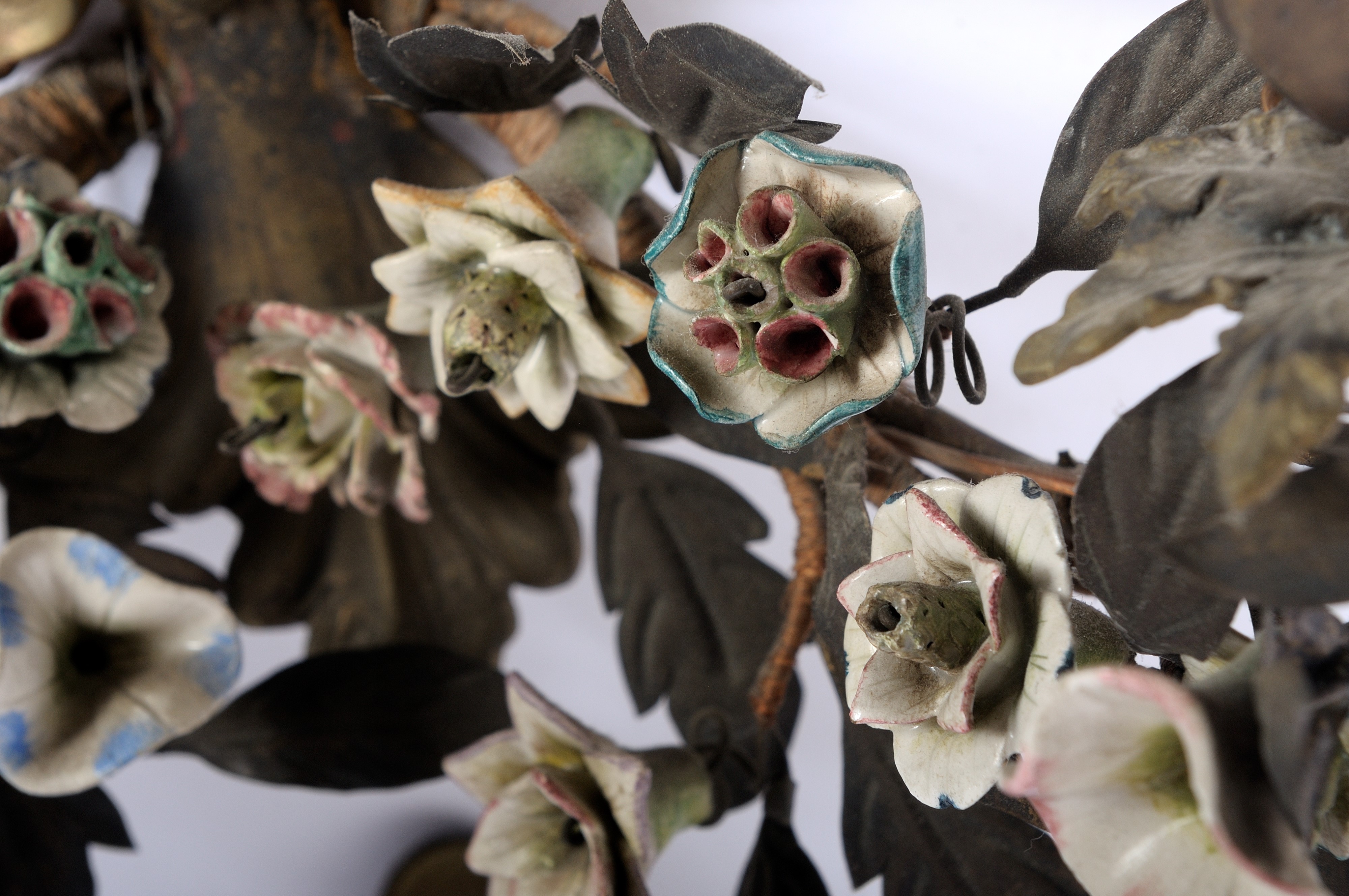 Coppia Appliques da Muro in Bronzo e Ceramica