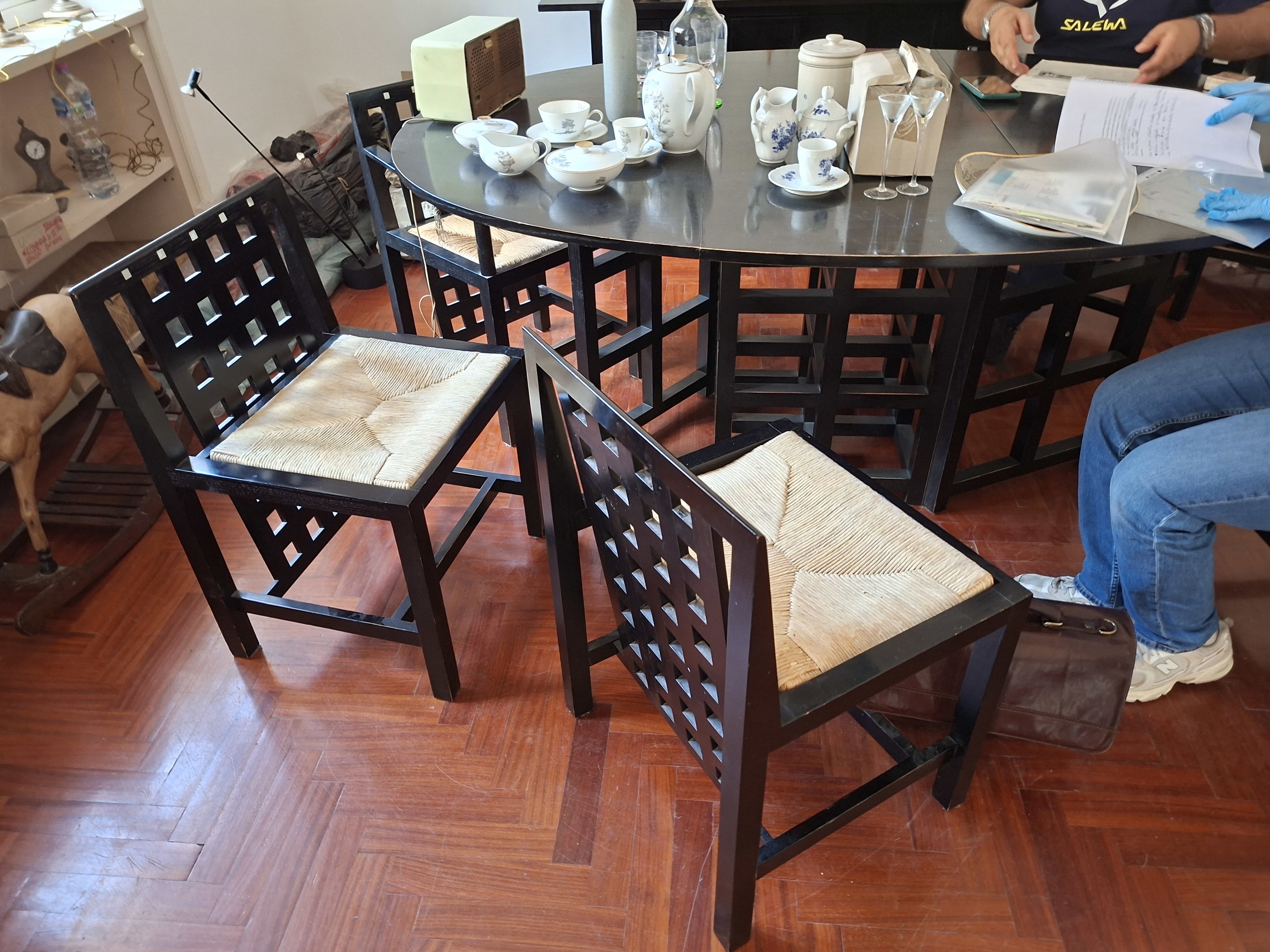 Cassina - Sala da Pranzo - Modello Mackintosh