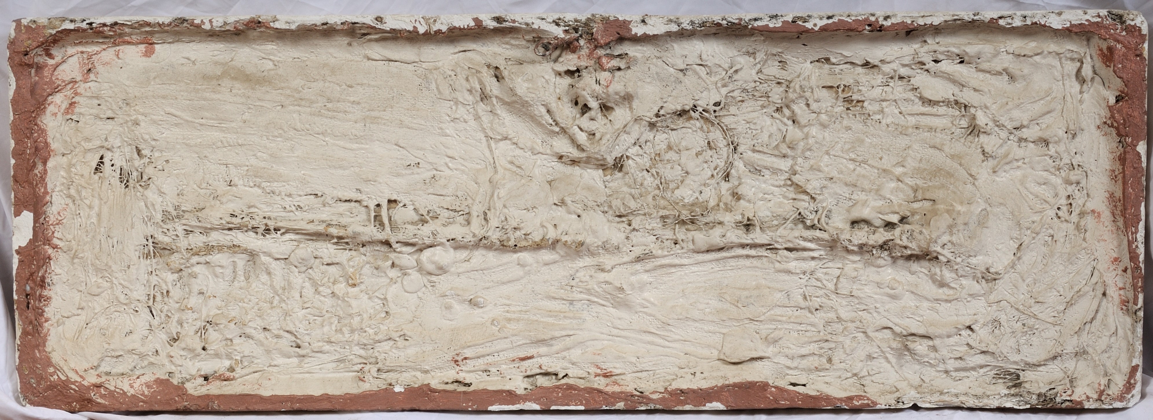 Fregio Archittonico con Grifoni e Girali