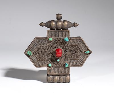 Porta-amuleto tibetano Gau, rame e argento con intarsi in turchese e corallo