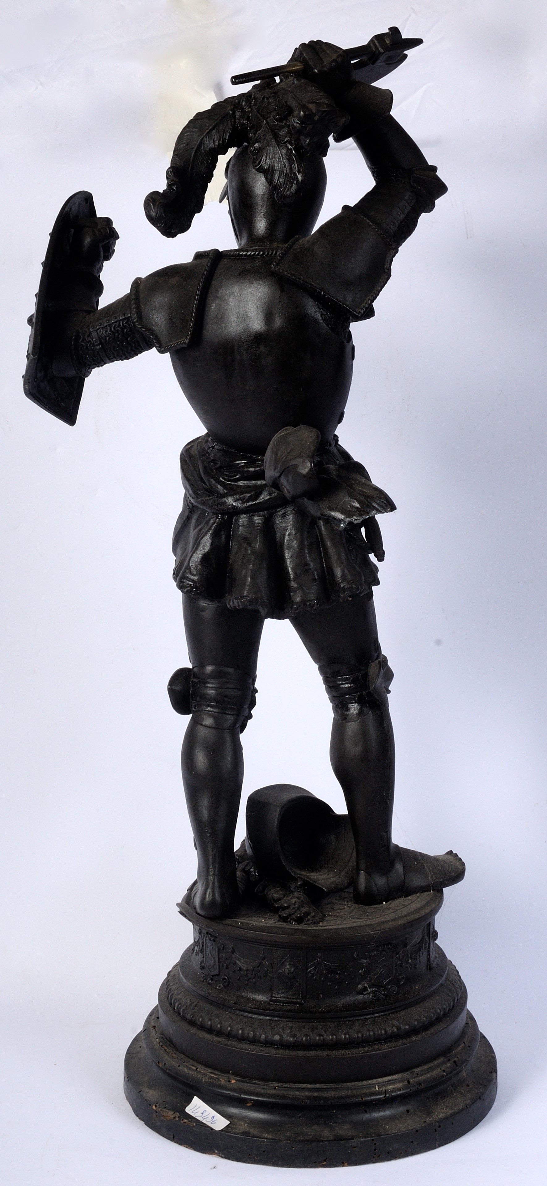 Guerriero in Armatura, Scultura in Spelter