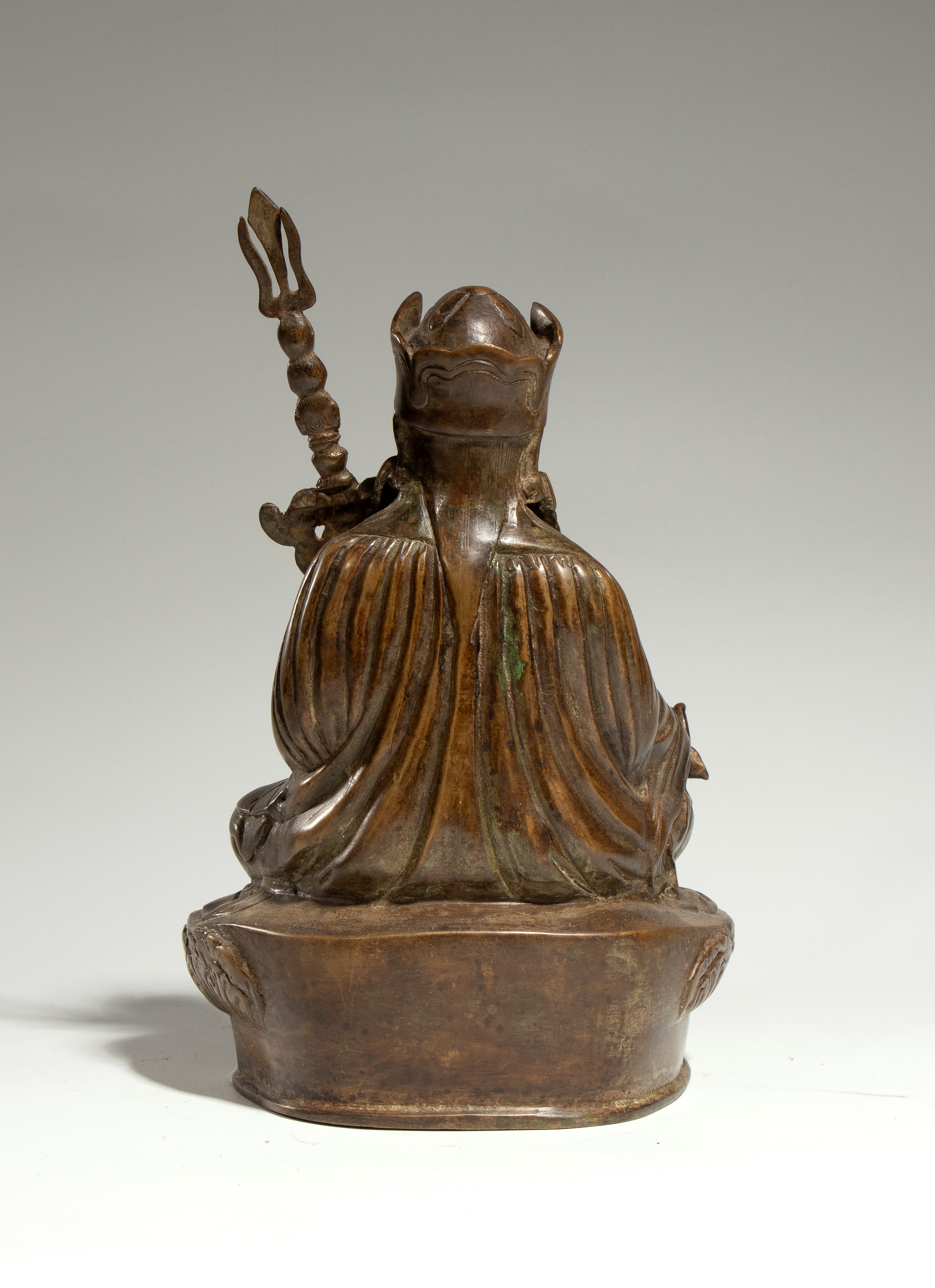 Tibet, Padmasambhava, figura in rame sbalzato (repoussé),  XIX secolo
