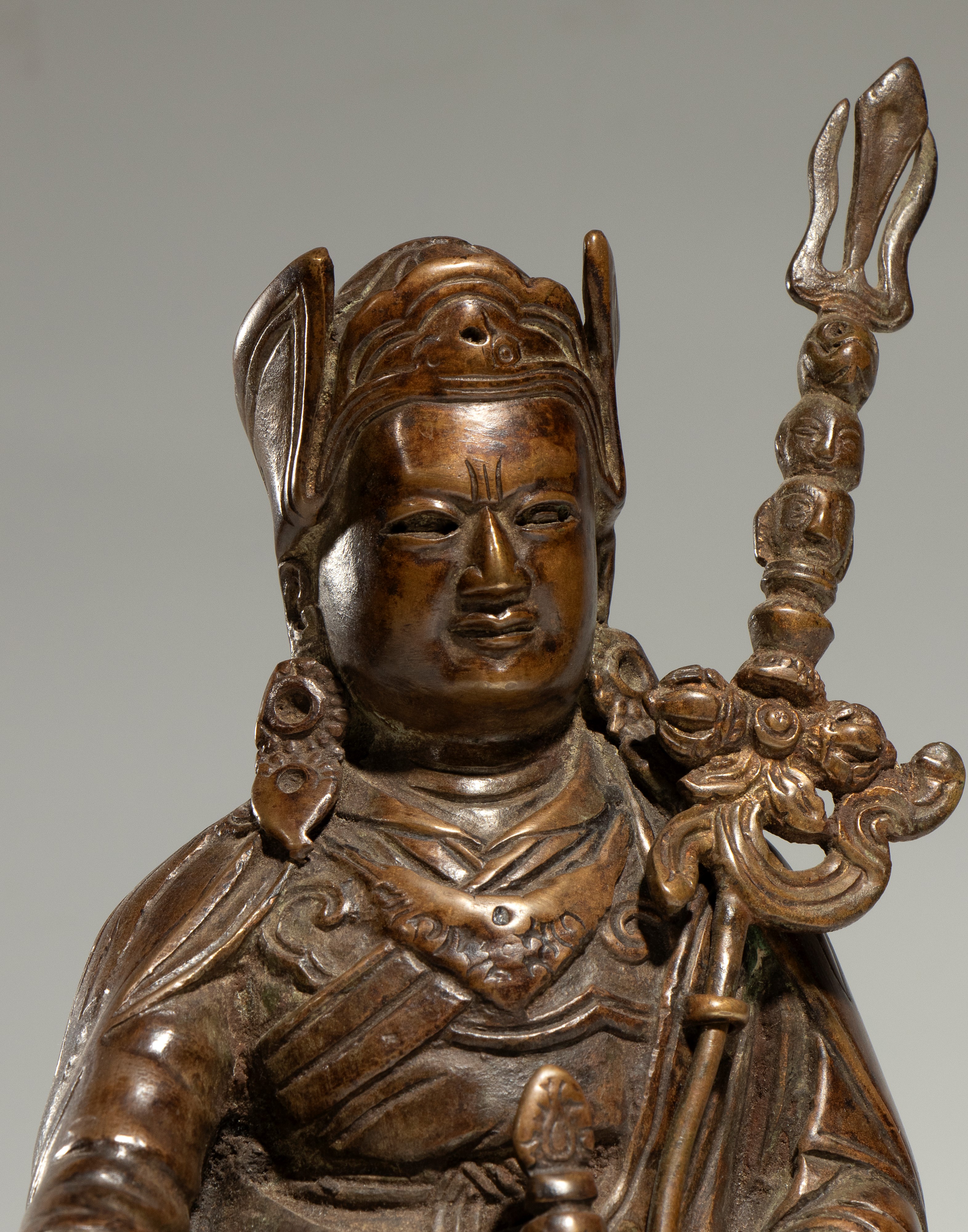 Tibet, Padmasambhava, figura in rame sbalzato (repoussé),  XIX secolo