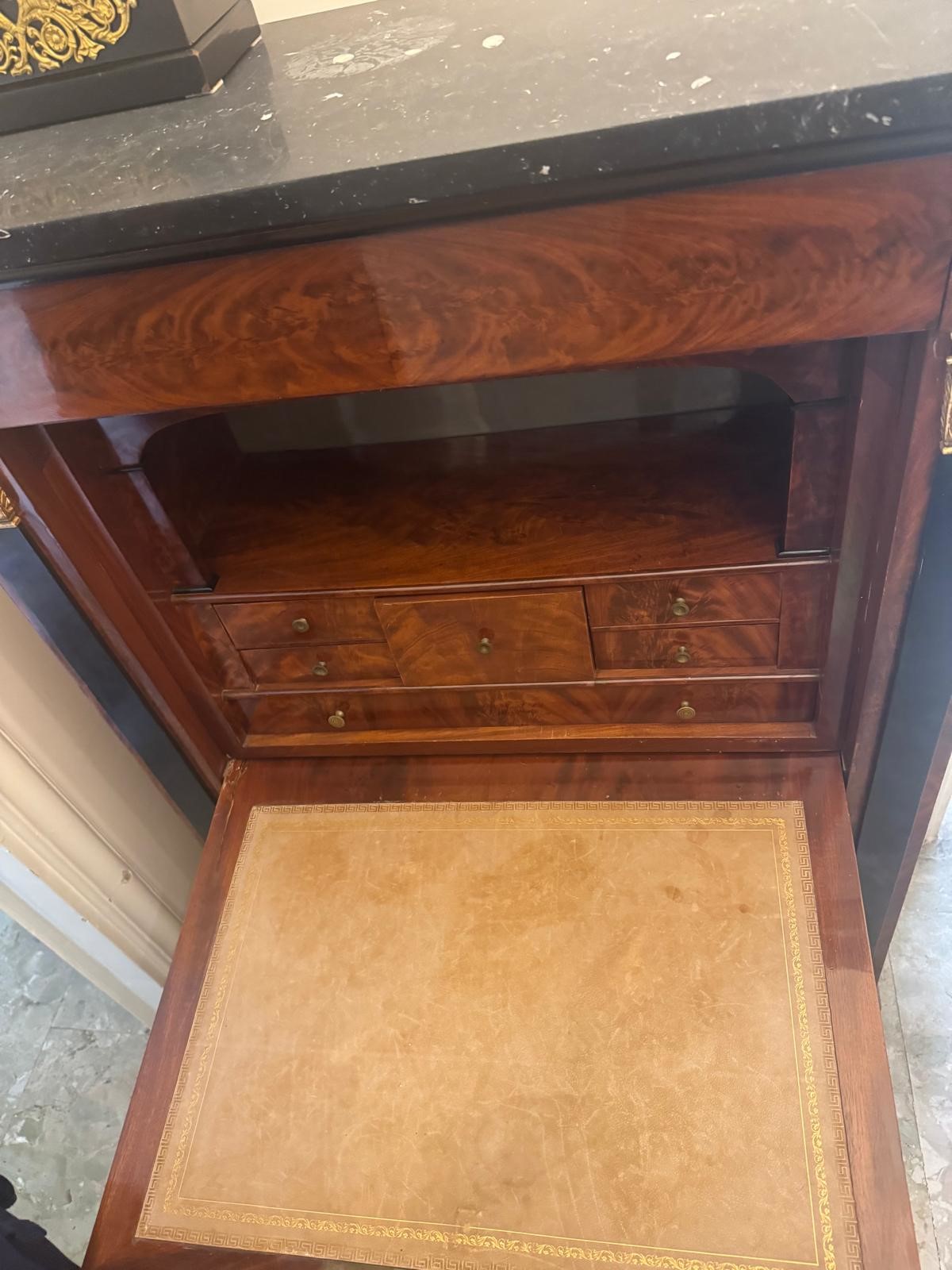 Secretaire in Mogano a Battente,