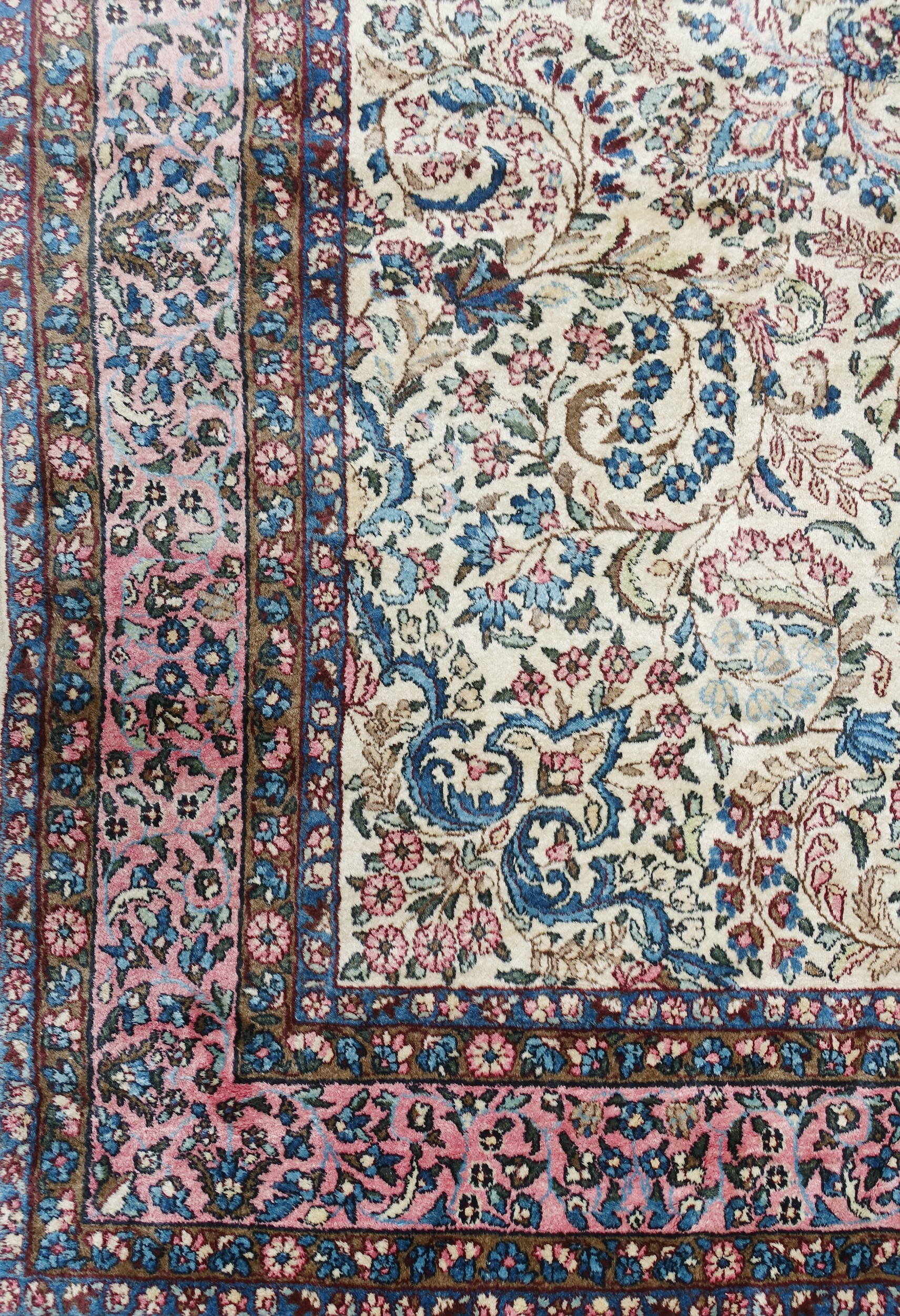 Tappeto Kirman Laver, Persia meridionale, fine XIX secolo