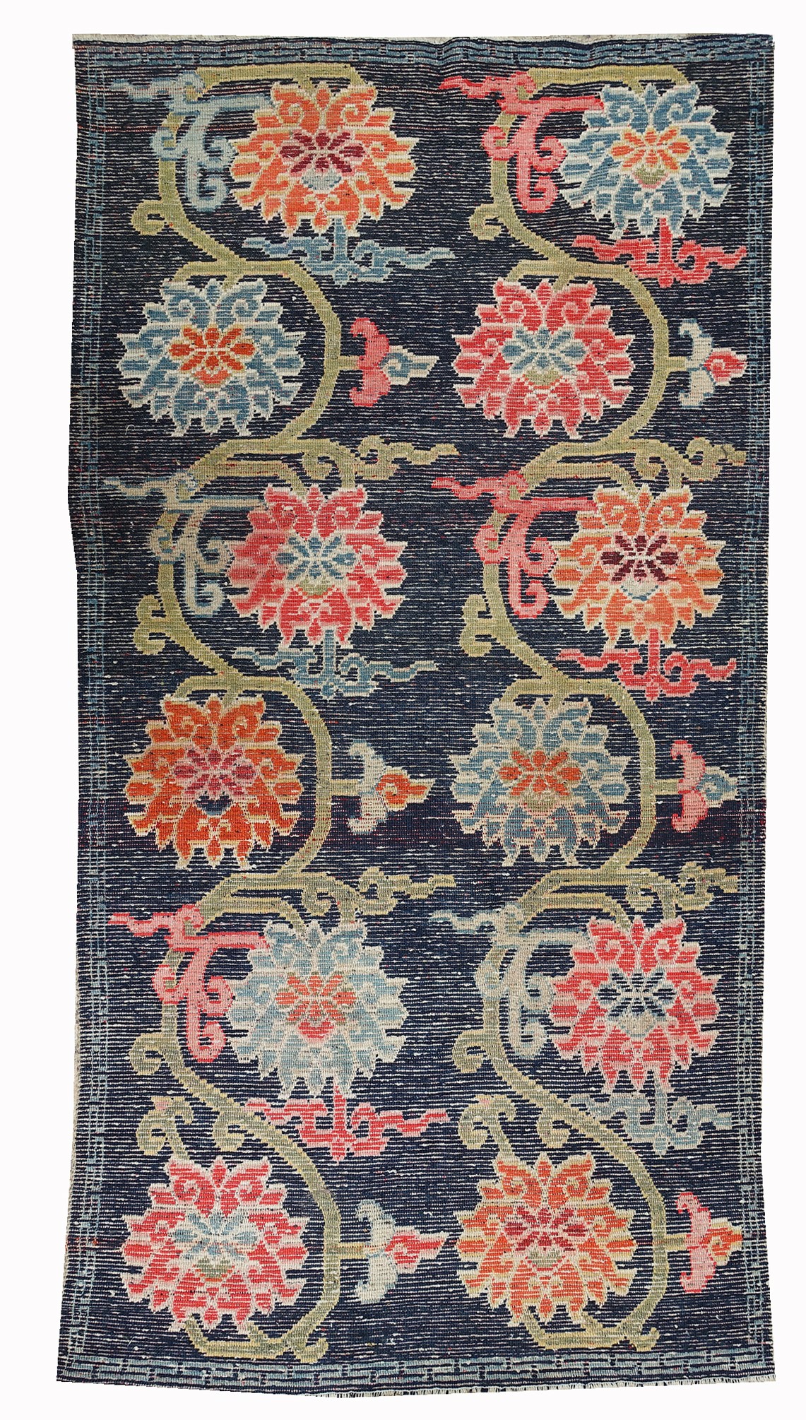 Tappeto “Khaden”, decorazioni a fiori di loto, Tibet, circa 1900, lana