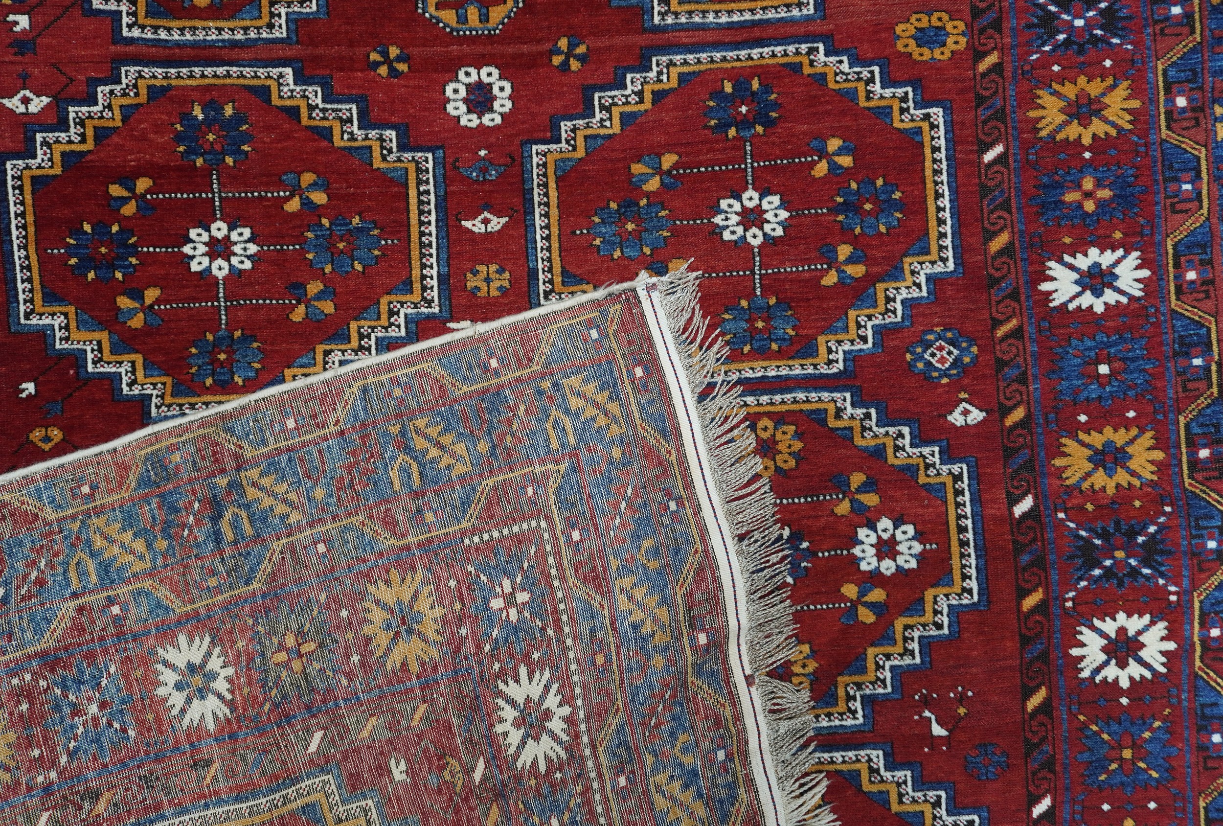 Tappeto Shirvan, Caucaso, 1900 circa, 290 x 180 cm