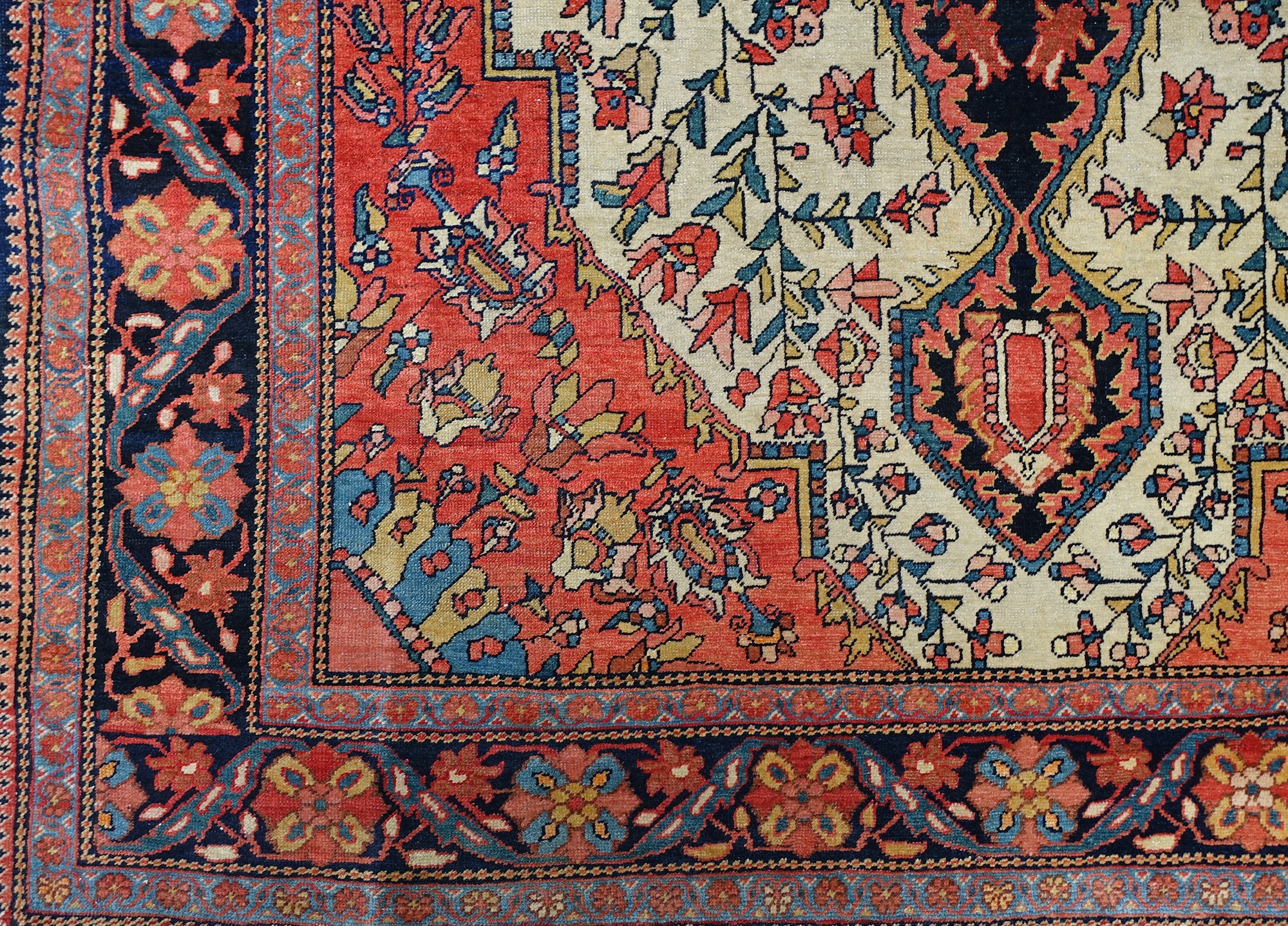 Persia occidentale, Saruk-Farahan, tappeto a disegno ornamentale