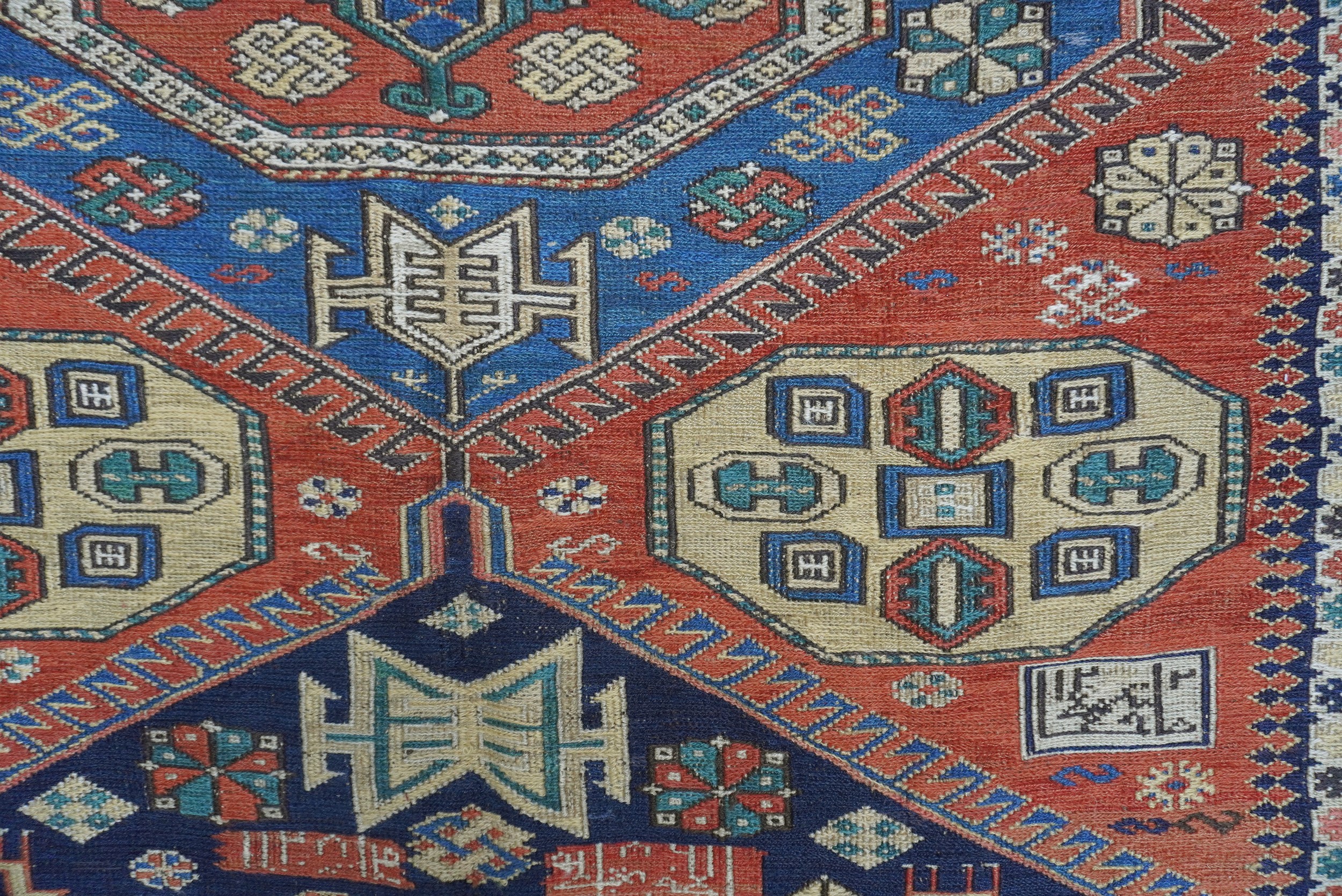 Tessuto Sumakh a tessitura piatta, medaglioni ottagonali, XIX secolo