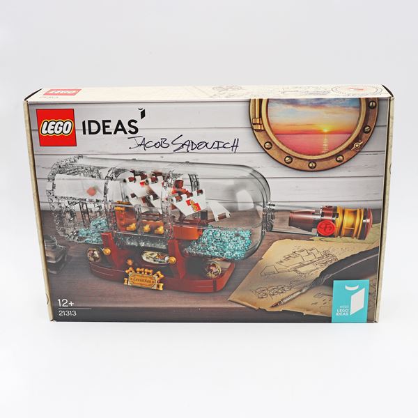 LEGO 21313 – Ship in a Bottle (Signed)