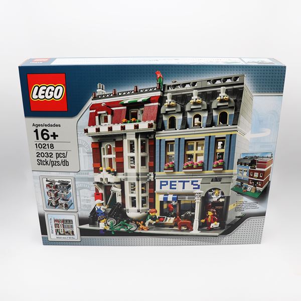 LEGO 10218 – Pet Shop