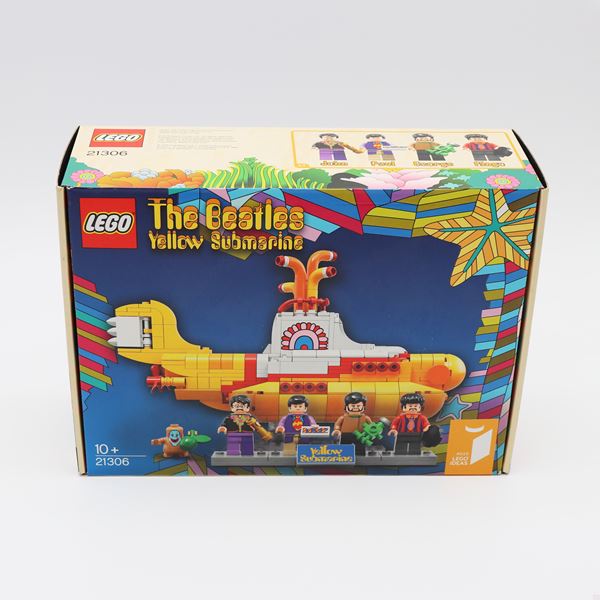 The LEGO Group - LEGO 21306 – Yellow Submarine