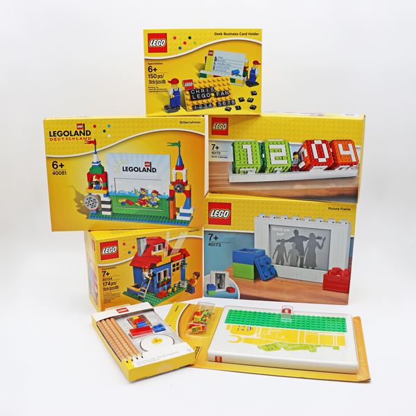 LEGO School & Office Supplies – Seven–Item Desk Lot
