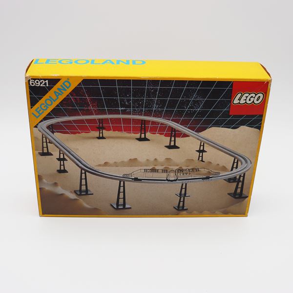 The LEGO Group - LEGO 6921 – Monorail Accessory Track