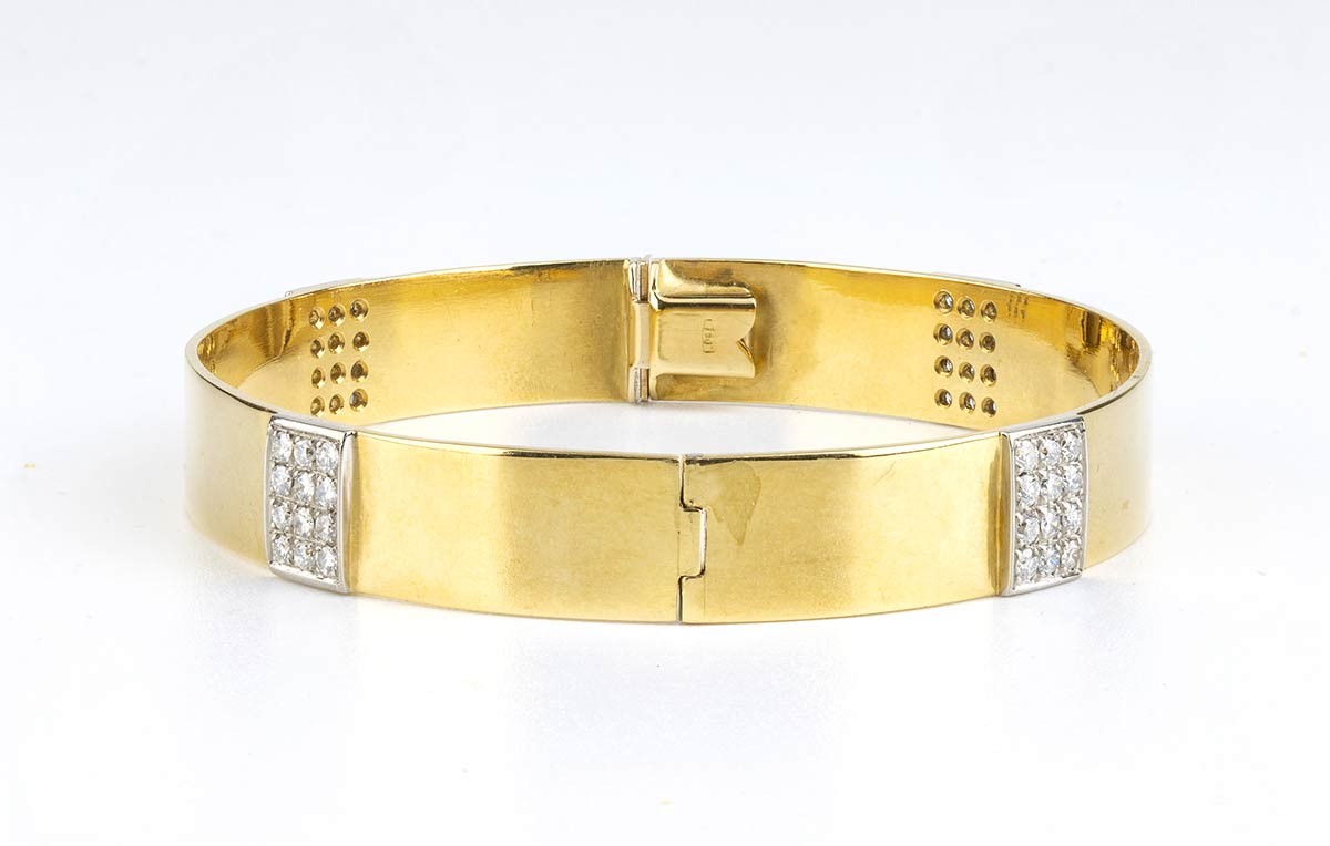 Bracciale Rigido in Oro e Diamanti