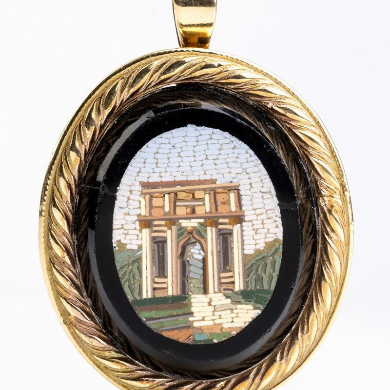 Spilla Italiana in Oro con Micromosaico - XIX Secolo