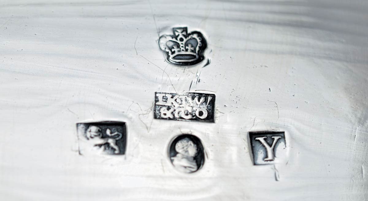 Cestino Inglese Georgiano in Argento - Sheffield 1821, Maestri Argentiere Kirby, Waterhouse & Co.