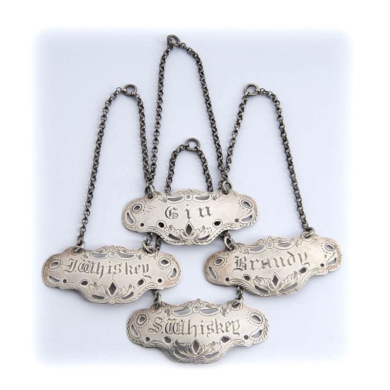 Set di 4 Targhette per Liquori Vittoriane Inglesi in Argento - Birmingham 1864, Argentieri Grey &...