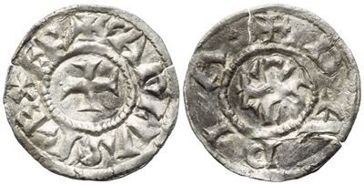 PAVIA, Carlo Magno (774–814), Denaro in argento (Ag) con croce e monogramma