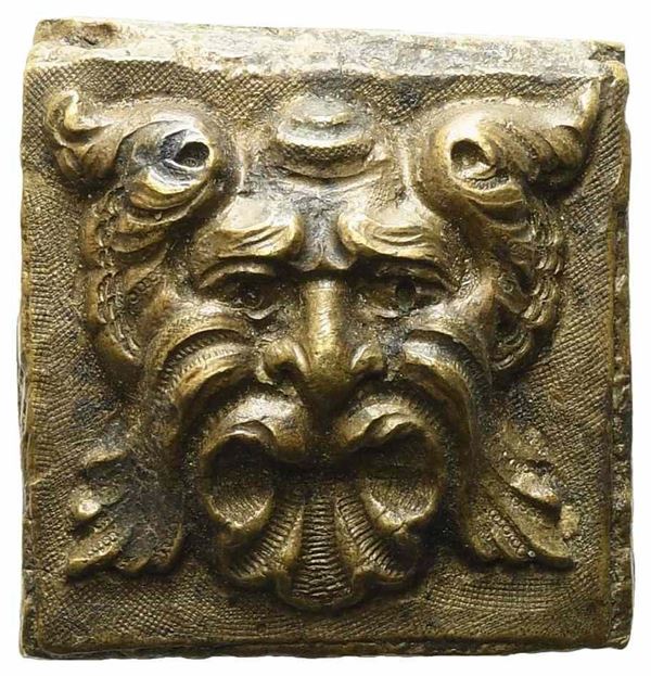 VARIE. Decorazione in bronzo. Mascherone. XIX/XX sec. Ae (26,77 mm – 39,55 g)....  - Asta Monete e medaglie moderne Italiane ed Estere - Bertolami Fine Art - Casa d'Aste