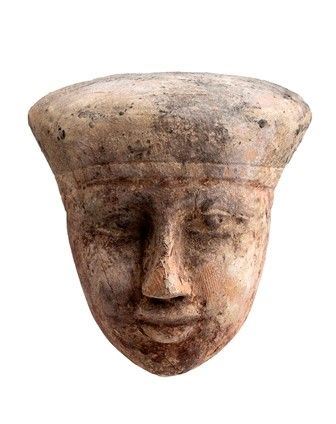 MASCHERA LIGNEA DI SARCOFAGO EGIZIO
Periodo Tardo, ca. 664 – 332 a.C....  - Asta Archeologia: dalla Preistoria al Medioevo con una selezione di letteratura archeologica. - Bertolami Fine Art - Casa d'Aste