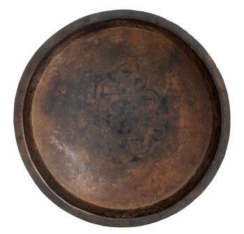 GRANDE BACILE CIRCOLARE PER ACQUA IN BRONZO CON AGEMINATURE IN ARGENTO
Cina, fi...  - Auction Dai bronzi arcaici cinesi alla pittura indonesiana e vietnamita del novecento - Bertolami Fine Art - Casa d'Aste