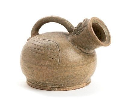 VERSATOIO ZOOMORFO IN CERAMICA 'YUE' CON INVETRIATURA CÉLADON, HUZI  
Cina, sti...  - Auction Dai bronzi arcaici cinesi alla pittura indonesiana e vietnamita del novecento - Bertolami Fine Art - Casa d'Aste