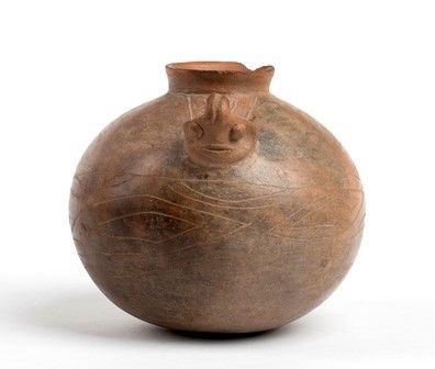 OLLA CON SPIRE DI SERPENTE
Cultura Bahia, dal V secolo a.C. fino al V secolo d....  - Auction Archeologia: dalla Preistoria al Medioevo con una selezione di letteratura archeologica. - Bertolami Fine Art - Casa d'Aste