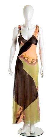 JEAN PAUL GAULTIER MAILLE
100% polyester woman long dress. Mass production...