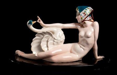 LEDA E IL CIGNO

...  - Auction Arti Decorative del '900 - Bertolami Fine Art - Casa d'Aste