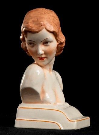 MEZZOBUSTO FEMMINILE IN CERAMICA...  - Auction Arti Decorative del '900 - Bertolami Fine Art - Casa d'Aste