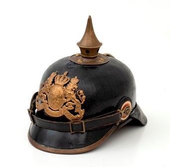 Germania, inizio XX secolo, Pickelhaube da truppa m.1895 ...  - Asta Fashion & Luxury - Militaria e Ordini Cavallereschi - Memorabilia e Fotografia Antica - Bertolami Fine Art - Casa d'Aste