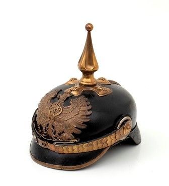 Germania (Prussia), 
Pickelhaube m.1895 della gendarmeria...  - Asta Fashion & Luxury - Militaria e Ordini Cavallereschi - Memorabilia e Fotografia Antica - Bertolami Fine Art - Casa d'Aste