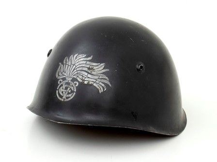 Italia, Primo quarto XX sec, Elmetto m. 33 dei reali carabinieri...